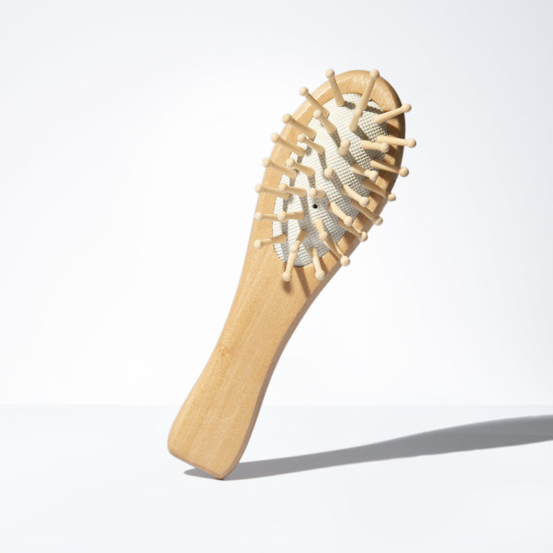Organic clearance hair brush
